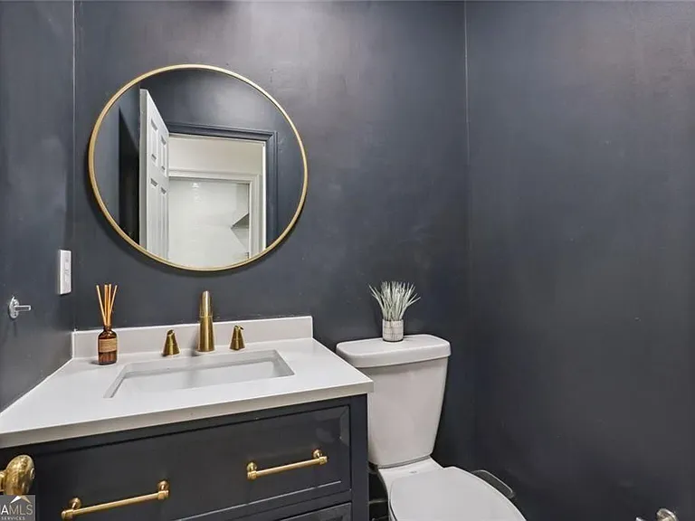 5684 River Oaks Pl NW — Photo 17