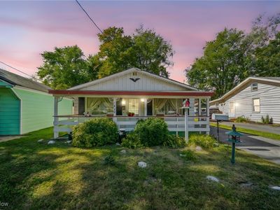 1068 Elmwood Dr, Willoughby, OH, 44094