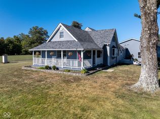 7078 S 125 W, Trafalgar, IN 46181