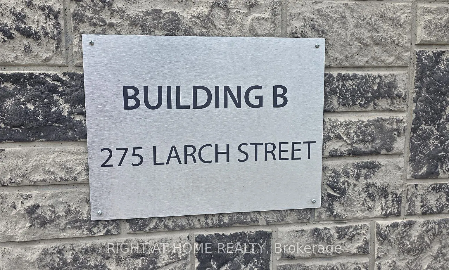 2 bed, $2,100 — Photo 2