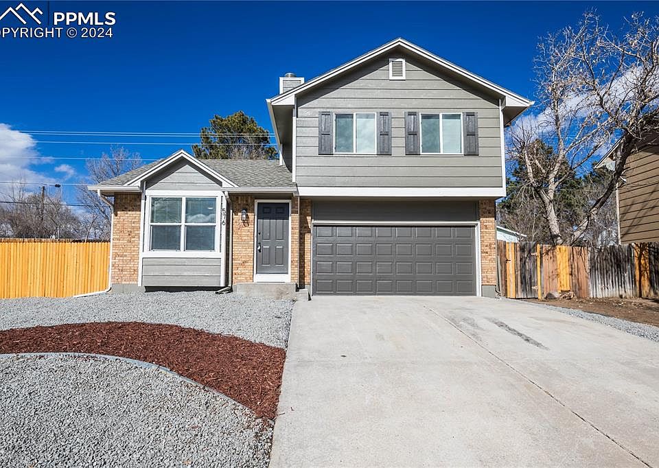 1st image of 576 Lindstrom Dr