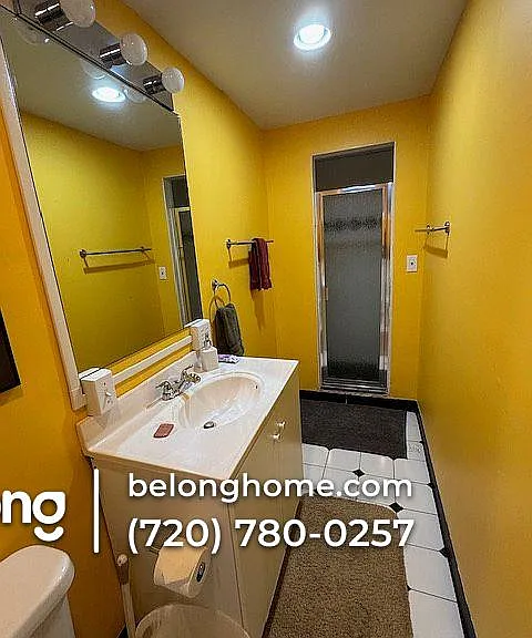 1011 N Adams St — Photo 28