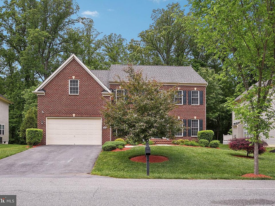 1st image of 711 Bleak Hill Pl