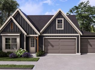 582 Nature Trl, Soddy Daisy, TN 37379