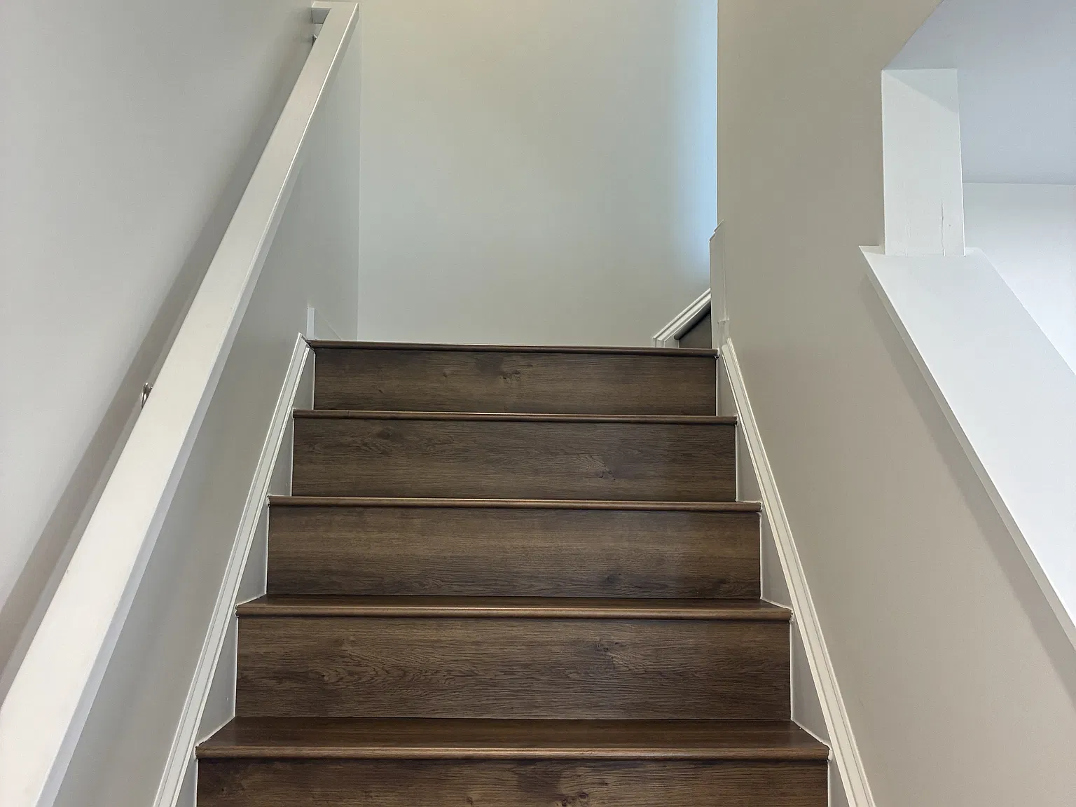 107 Olga Dr — Photo 3