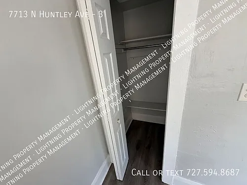7713 N Huntley Ave #3 Photo 1
