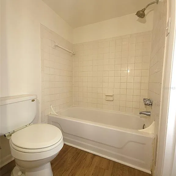 7606 Abbey Ln #208 — Photo 21