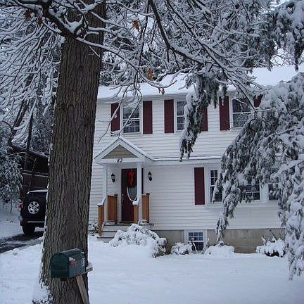 House Outside Winter