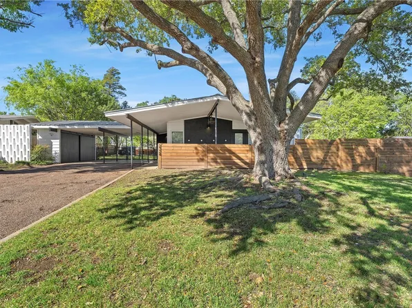 2324 Charboneau Dr, Waco, TX 76710