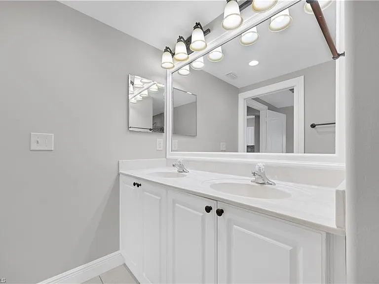 4172 Castilla Cir #101 — Photo 20