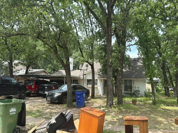 14629 Oakwood Ln, Balch Springs, TX 75180