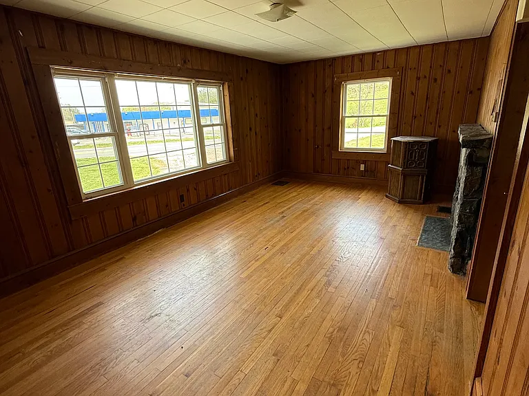 3150 New Leicester Hwy #1 — Photo 2