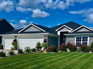 11031 Wingara Way, Roanoke, IN 46783