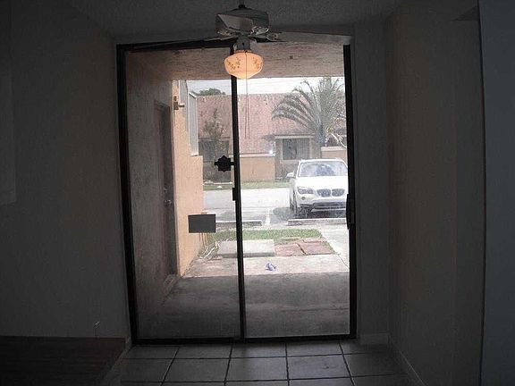 3rd image of 430 NW 214th St APT 102