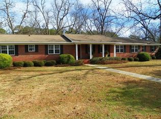 207 Saint Francis Rd, Eufaula, AL 36027