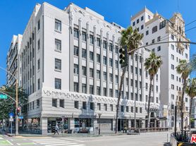 140 Linden Ave, Long Beach, CA