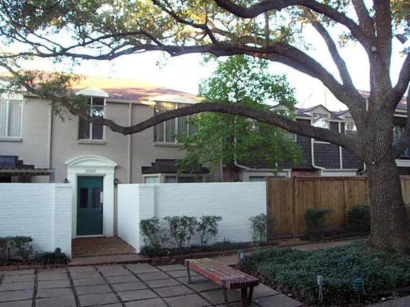 2565 Marilee Ln APT 3, Houston, TX 77057