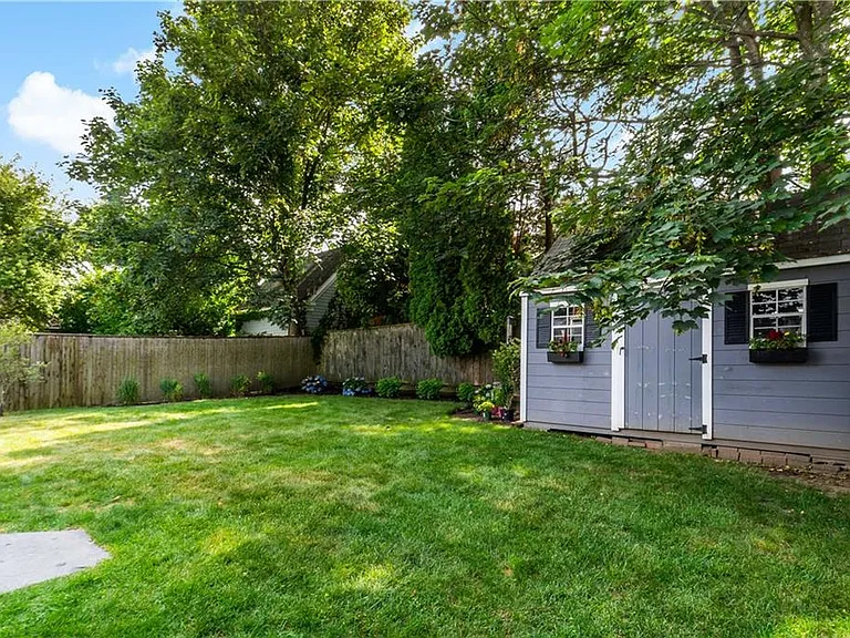 6 Gladding Ct #1 — Photo 24
