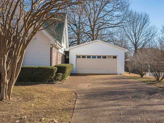 2nd image of 7490 Overlook Dr