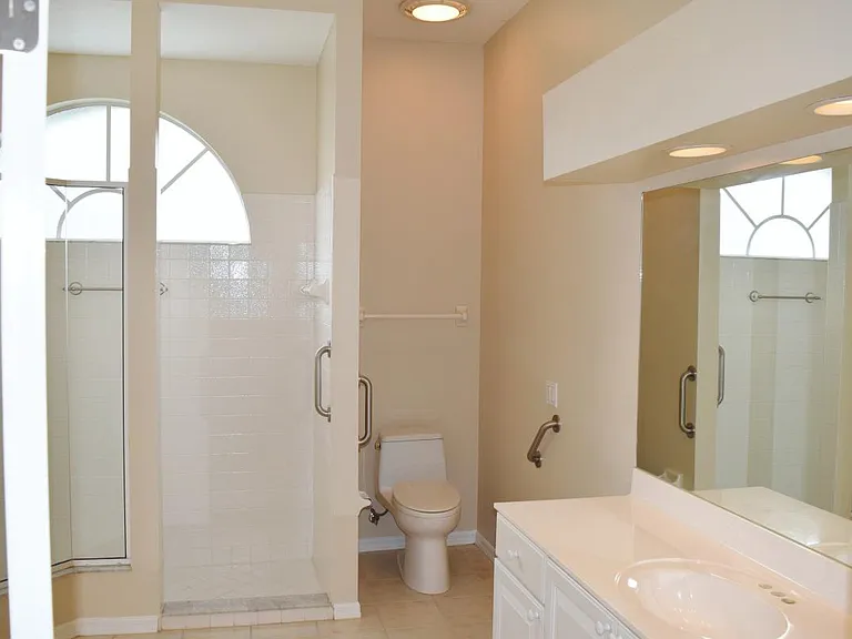 7408 Ridge Rd — Photo 13