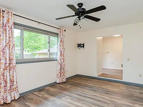 4th image of 339 Forestview Dr