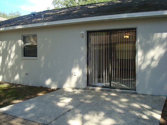 4th image of 5044 Plantation Dr