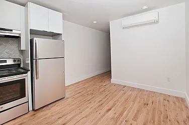 Rented by Nolita Group