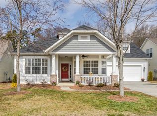 1072 Stonedown Ln, Matthews, NC 28104