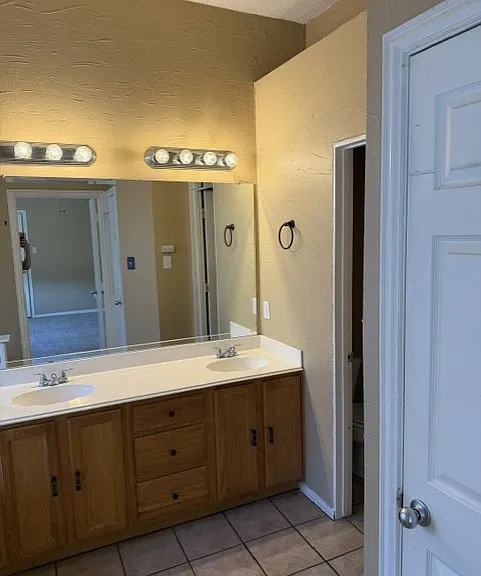 8806 Oakwood Ln — Photo 11