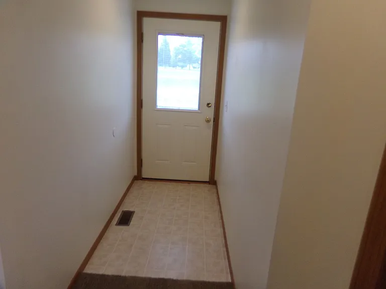 108 Brookside Dr — Photo 11