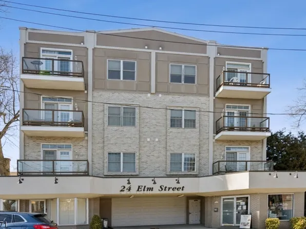 24 Elm St #2D, Montclair Twp., NJ 07042