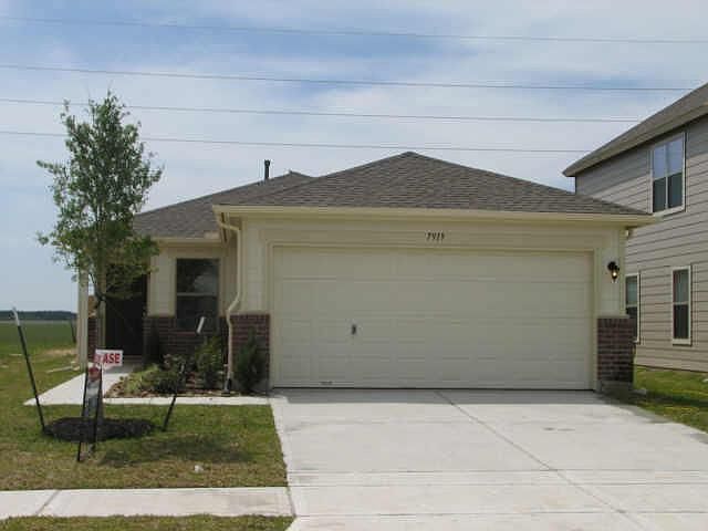1st image of 7919 Cypress Edge Dr