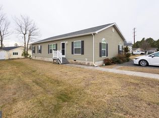 35 Pinetree Ln, Mays Landing, NJ 08330