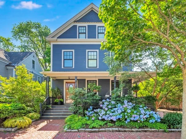 16 Blake St, Cambridge, MA 02140