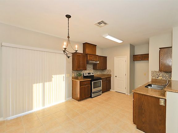 5th image of 2619 San Isidro Pkwy Unit 302