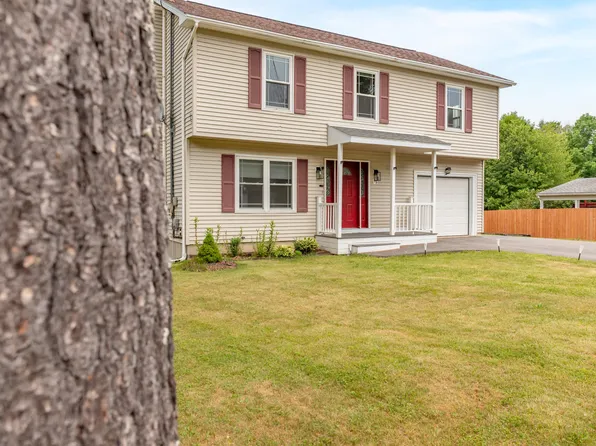 95 Yankee Avenue, Bangor, ME 04401