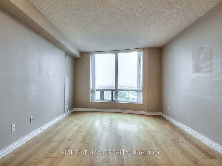 61 Town Centre Ct #1106 — Photo 3