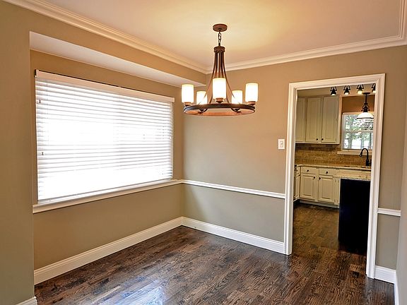5th image of 722 James Dr