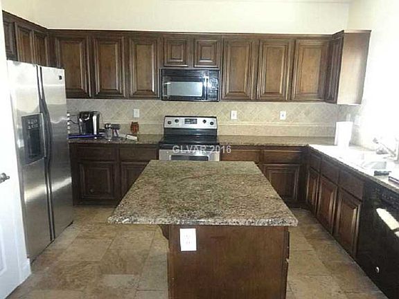 4th image of 4105 W El Campo Grande Ave