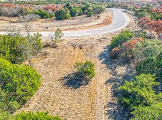 104 W Stagecoach Trl, Weatherford, TX 76087
