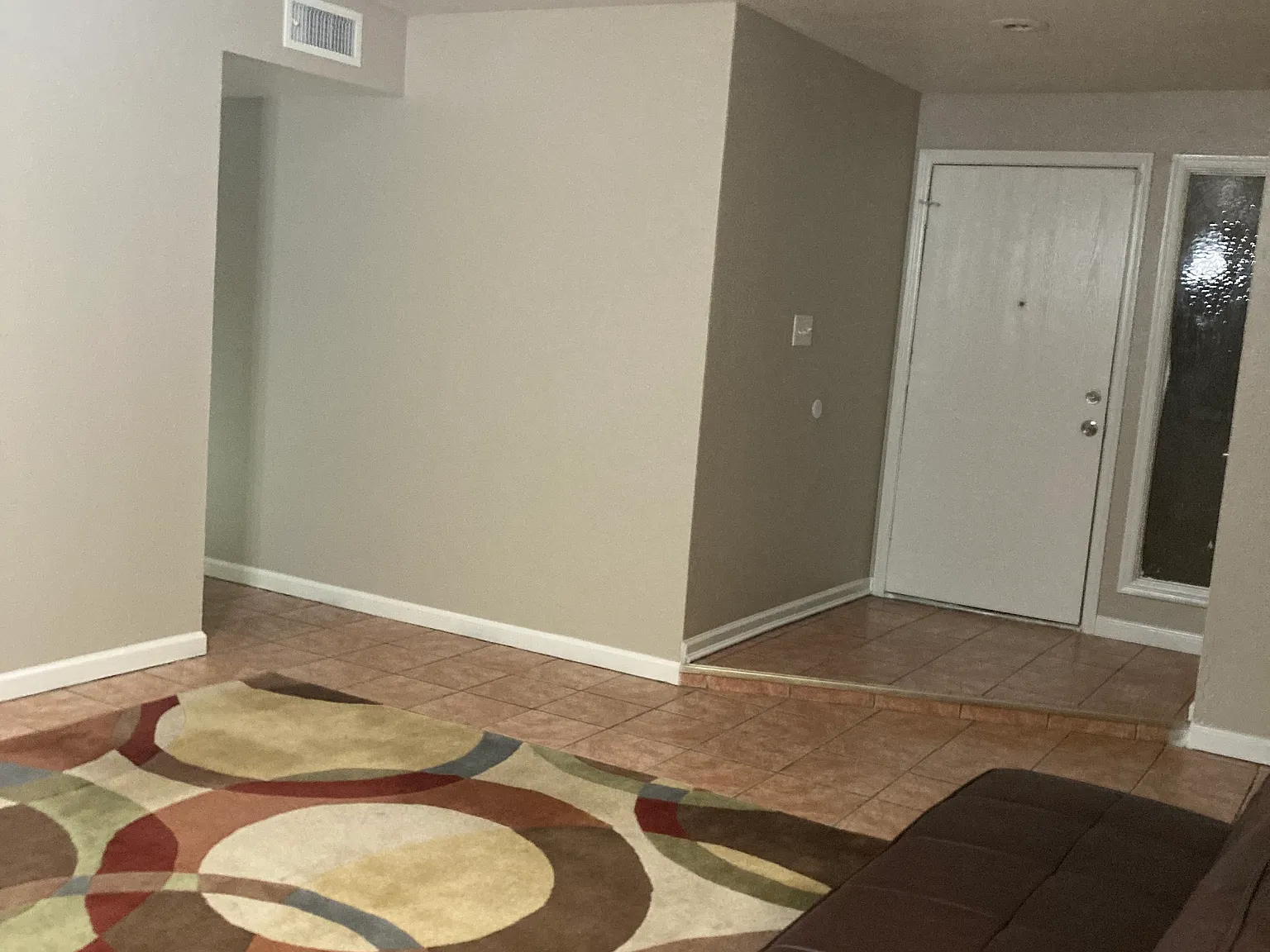 4 bed, 1628 sqft, $2,350 — Photo 4