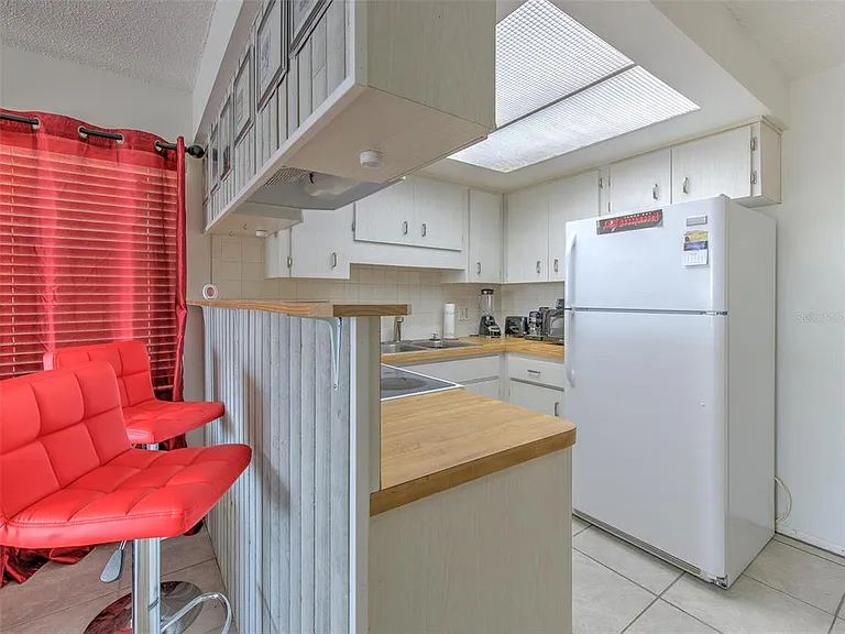 4313 Tahitian Gardens Cir #K — Photo 11