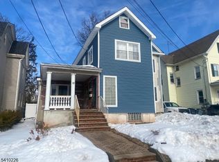 17 Walnut Ter, Bloomfield, NJ 07003