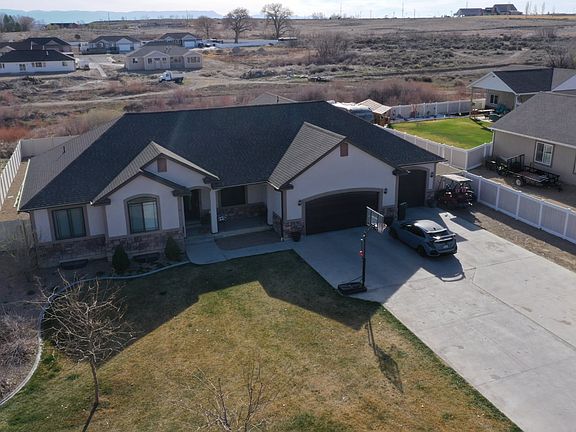 3rd image of 59 S Balsam Way