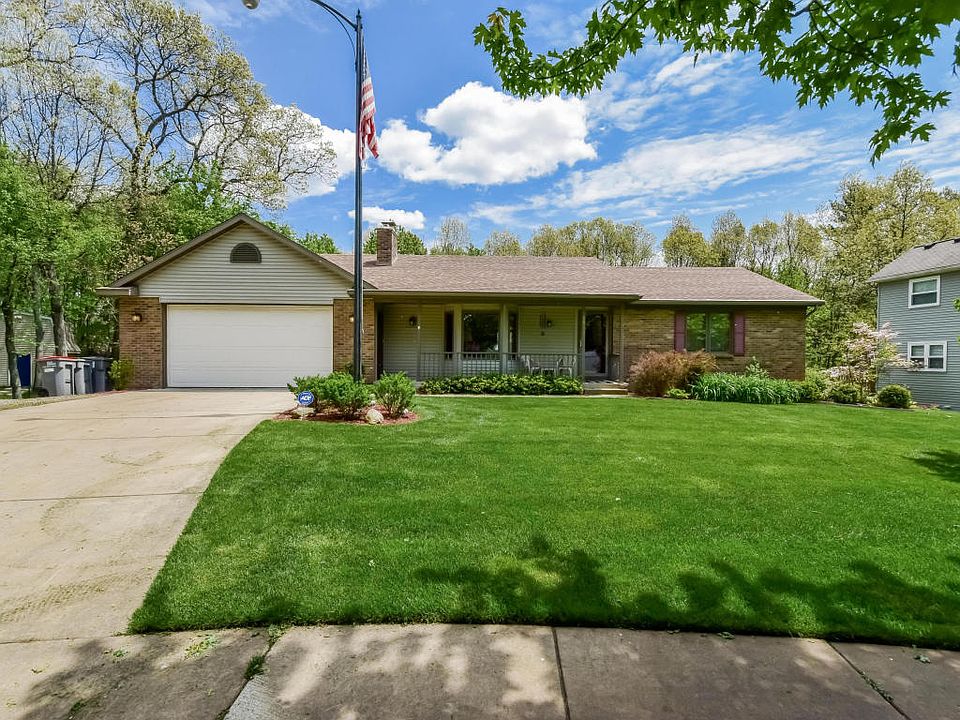 1st image of 2568 Walker Woods Ct NW