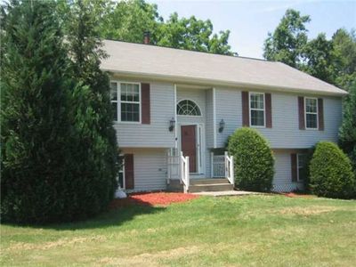 18 Hill Rd, Shawangunk, NY, 12589