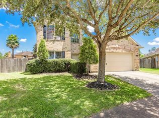 401 Abbey Ln, League City, TX 77573