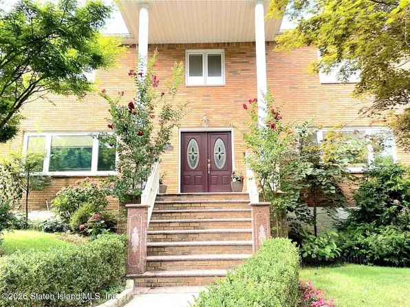 26 Altoona Ave, Staten Island, NY 10306