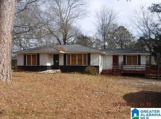 1901 Noccalula Rd, Gadsden, AL 35904