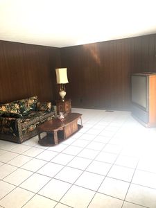 13599 Chippewa Trl, Middleburg Heights, OH, 44130